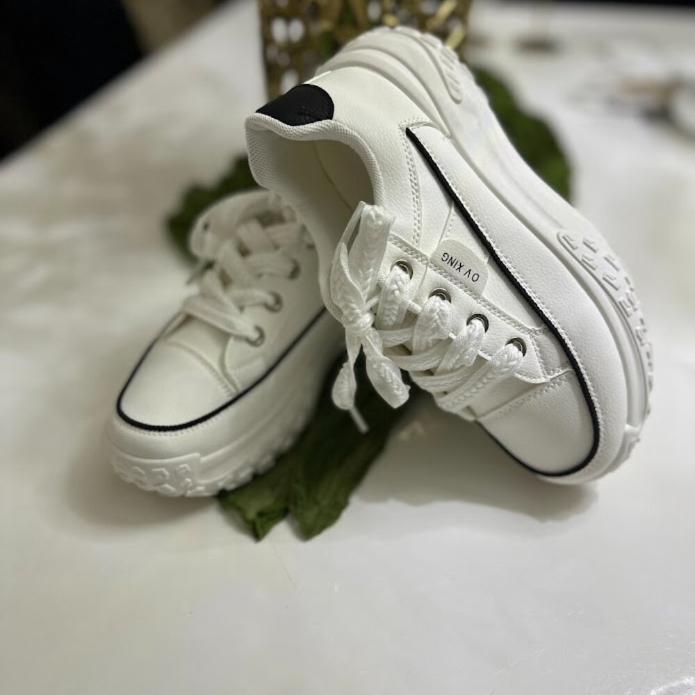 White Women's Comfortable Sneakers SoftStep